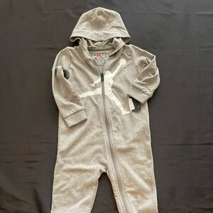 Jordan Gray Cozy Footie One Piece‎